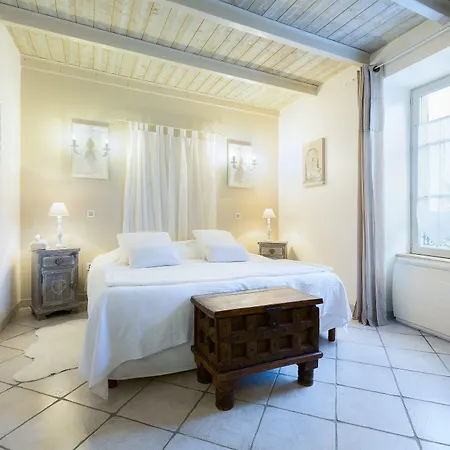 Le Petit Volcan B&B Montpeyroux (Puy-de-Dome)